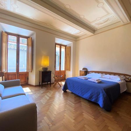 La Fonte-With Balcony Close By Piazza Del Campo Siena Kültér fotó